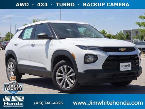 Summit White 2023 Chevrolet Trailblazer LS