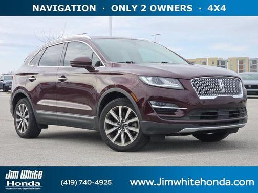 Burgundy Velvet Metallic Tinted Clearcoat 2019 Lincoln MKC Reserve