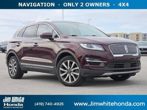Burgundy Velvet Metallic Tinted Clearcoat 2019 Lincoln MKC Reserve