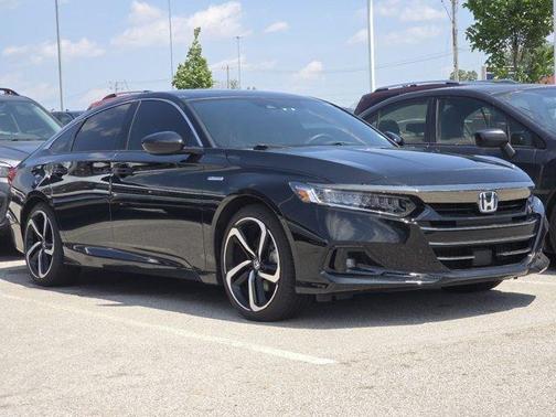 Crystal Black Pearl 2022 Honda Accord Hybrid Sport