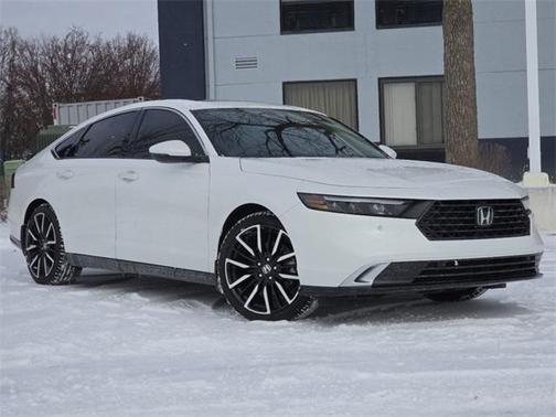 2025 Honda Accord Hybrid Touring