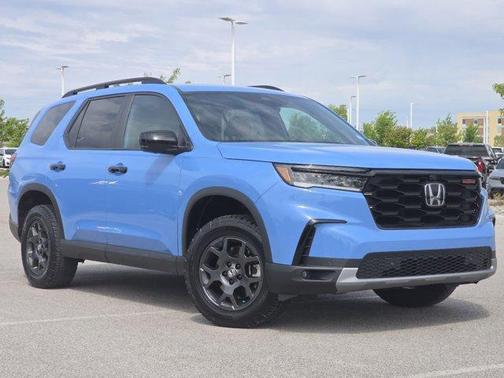 Sky 2024 Honda Pilot TrailSport