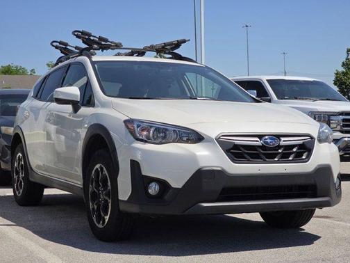 Crystal White Pearl 2022 Subaru Crosstrek Premium