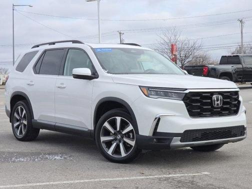 2023 Honda Pilot Touring