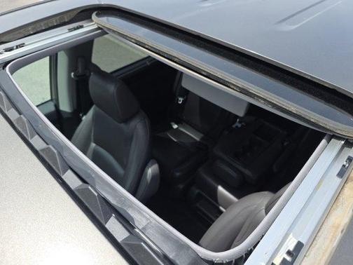 Pacific Pewter Metallic 2018 Honda Odyssey Touring