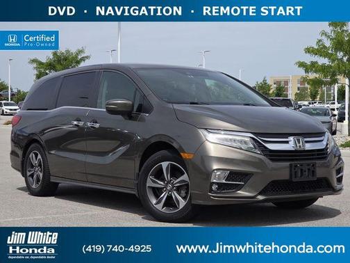 Pacific Pewter Metallic 2018 Honda Odyssey Touring