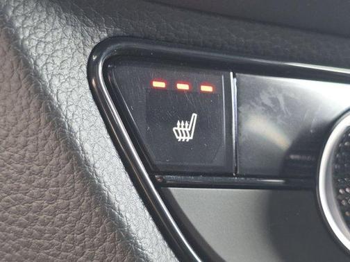 Platinum White Pearl 2025 Honda HR-V Sport