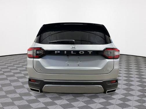Silver 2026 Honda Pilot Elite