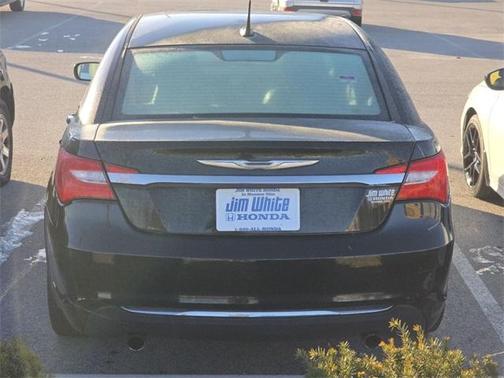 2014 Chrysler 200 Limited