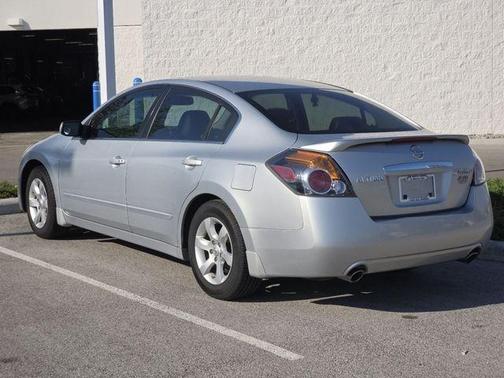 Radiant Silver 2008 Nissan Altima 2.5 S