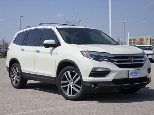 2017 Honda Pilot Touring