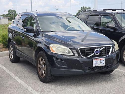 Black Sapphire Metallic 2012 Volvo XC60 3.2