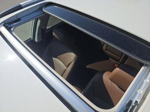 2019 Subaru Outback 2.5i Touring