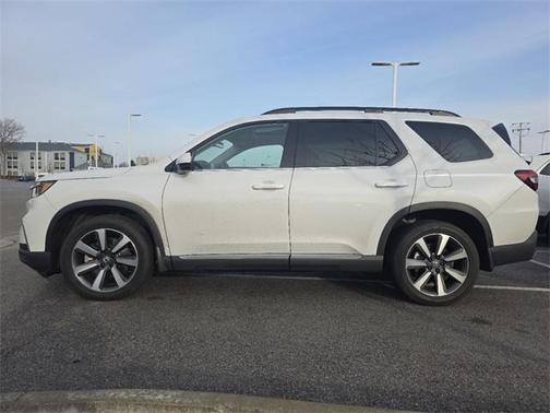 2023 Honda Pilot Elite