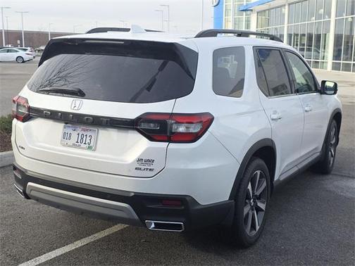 2023 Honda Pilot Elite
