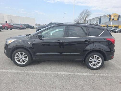 Black 2019 Ford Escape SEL