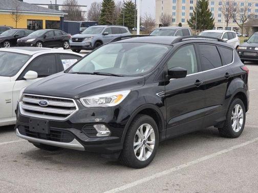 Black 2019 Ford Escape SEL