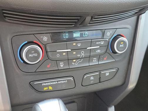 Agate Black Metallic 2019 Ford Escape SEL