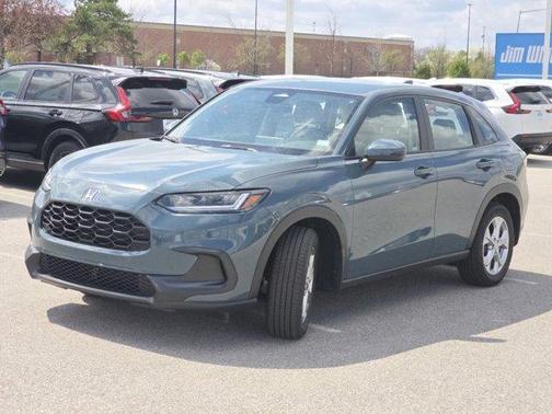 Pearl 2023 Honda HR-V LX