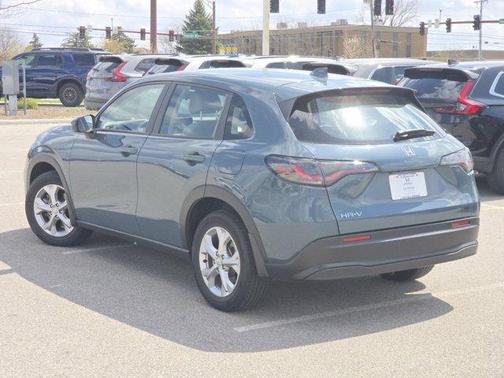 Pearl 2023 Honda HR-V LX