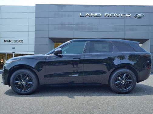 2026 Land Rover Range Rover Velar Dynamic SE