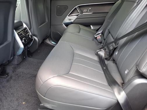 2025 Land Rover Range Rover SE LWB