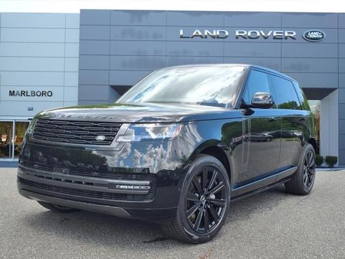 2025 Land Rover Range Rover SE LWB