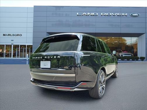 Black 2026 Land Rover Range Rover P530 SE