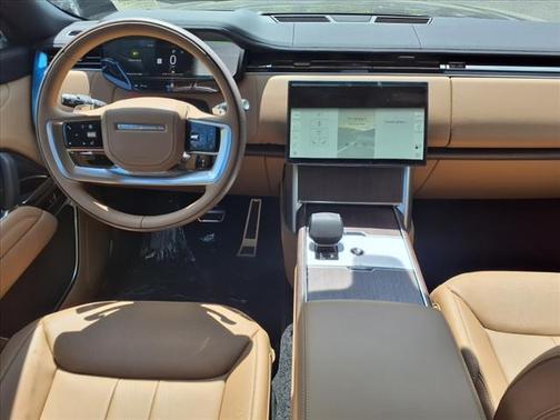 2025 Land Rover Range Rover SE LWB