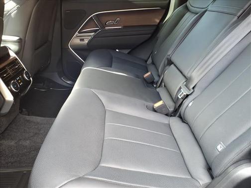 2023 Land Rover Range Rover P400 SE