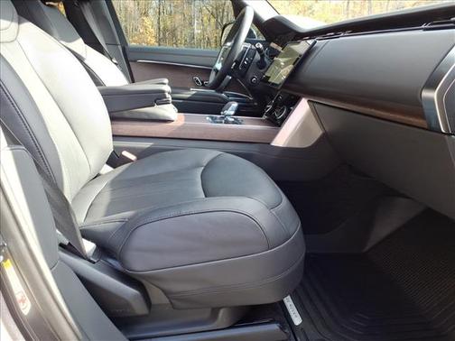 2023 Land Rover Range Rover P400 SE