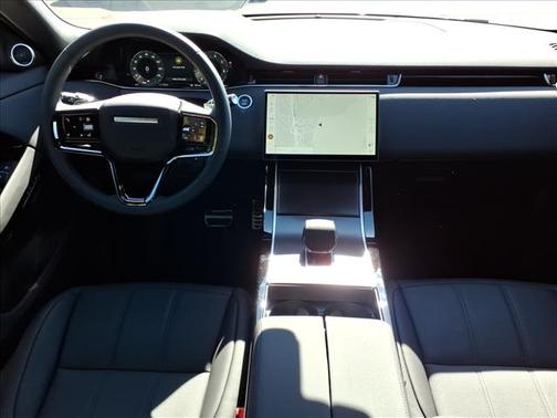 2026 Land Rover Range Rover Evoque Dynamic SE