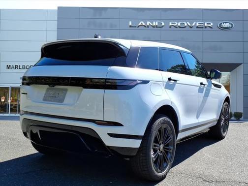 2026 Land Rover Range Rover Evoque Dynamic SE