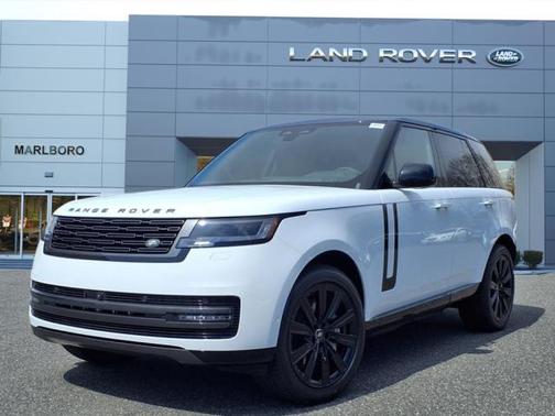 2025 Land Rover Range Rover SE