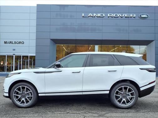 2026 Land Rover Range Rover Velar Dynamic SE