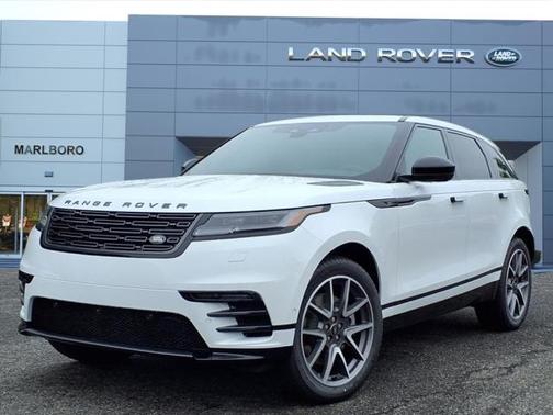 2026 Land Rover Range Rover Velar Dynamic SE