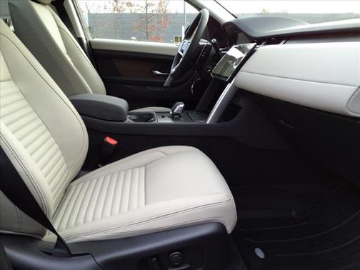 2025 Land Rover Discovery Sport S