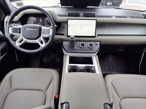 2025 Land Rover Defender 110 S