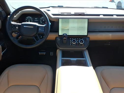 2026 Land Rover Defender 110 V8