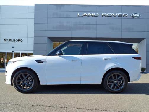 2025 Land Rover Range Rover Sport SE