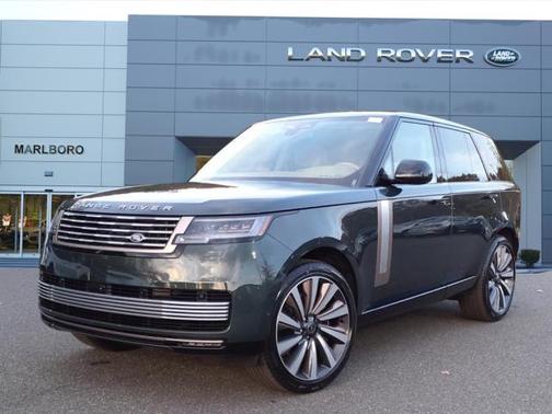 2025 Land Rover Range Rover SV
