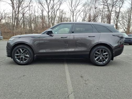 2026 Land Rover Range Rover Velar P250 SE R-Dynamic