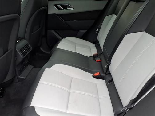 2026 Land Rover Range Rover Velar P250 SE R-Dynamic