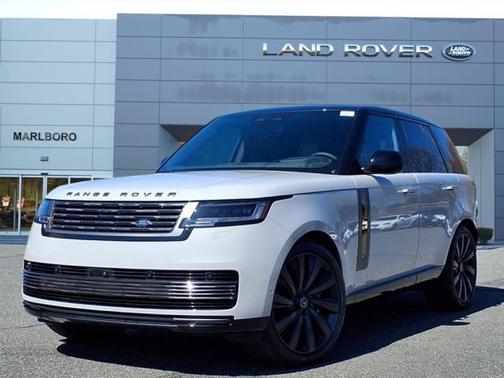 2025 Land Rover Range Rover SV