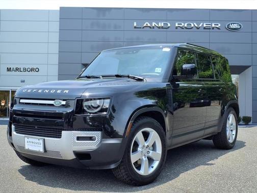 2025 Land Rover Defender 110 S