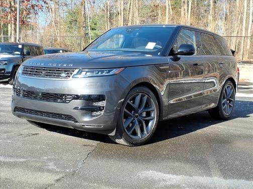 2026 Land Rover Range Rover Sport SE