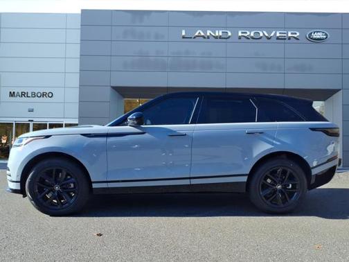 2026 Land Rover Range Rover Velar P250 SE R-Dynamic