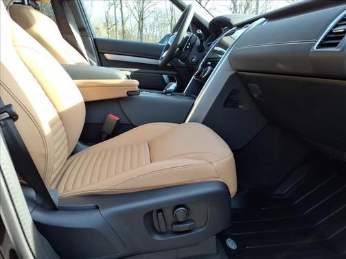 2024 Land Rover Discovery P360 Dynamic SE