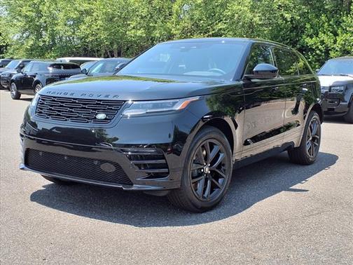 2026 Land Rover Range Rover Velar Dynamic SE