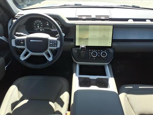 Fuji White 2026 Land Rover Defender P300 S